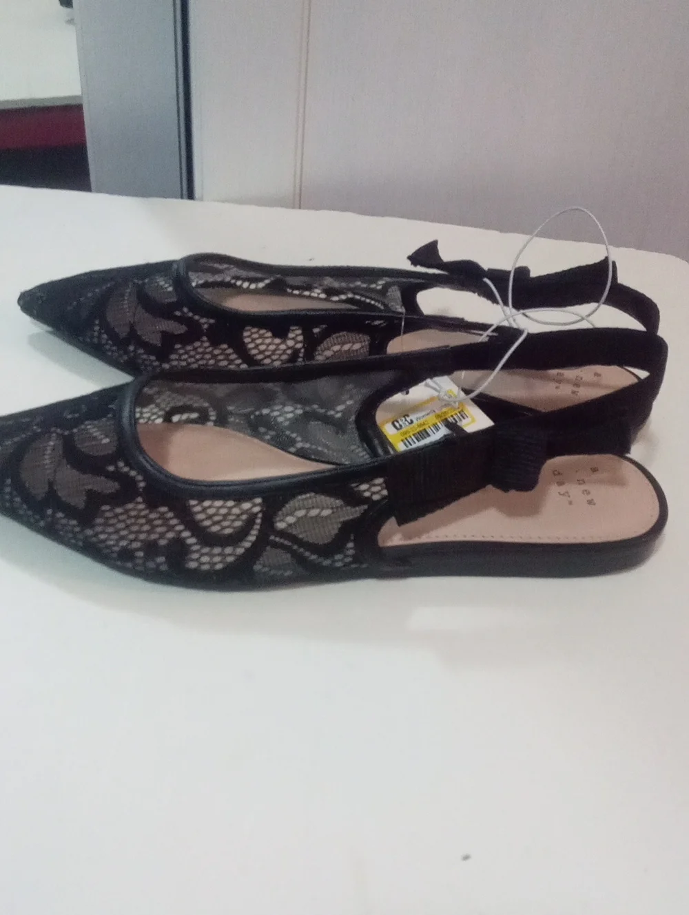 A New Day Black Lace Pointed Slingback Flats Sz 8 1/2 NWT $45 London